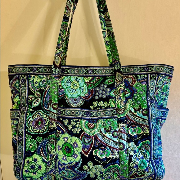 Vera Bradley Blue Rhapsody Get Carried Away Zip Tote Large Retired Print - Picture 7 of 8